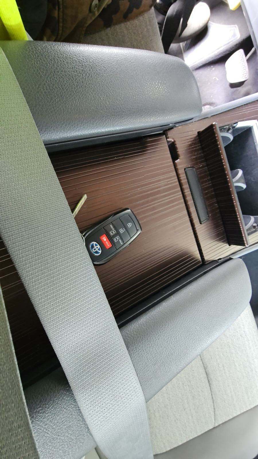 2023 Toyota Sienna LE AWD