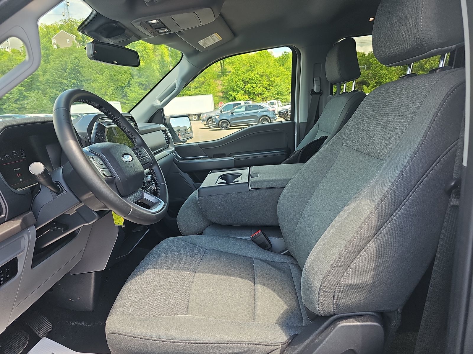 2024 Ford F-150 XLT AWD