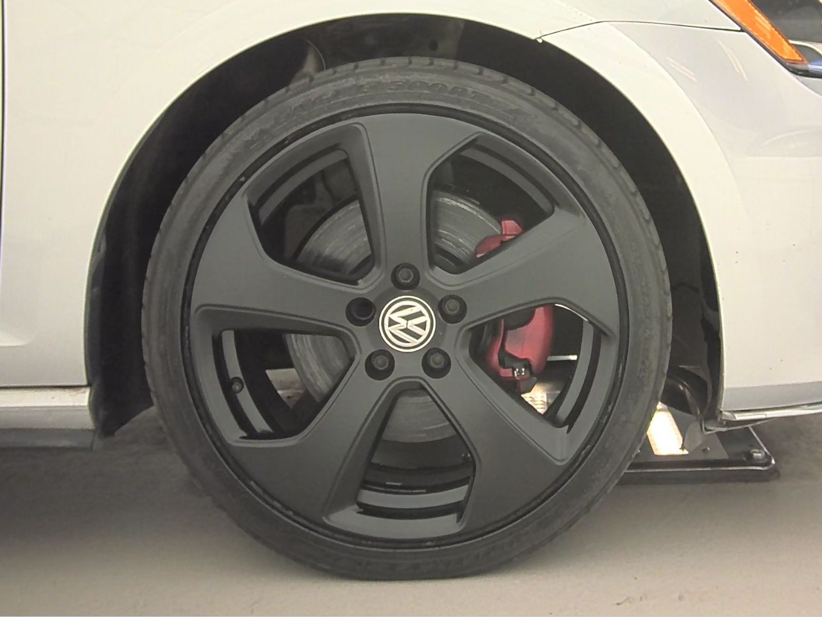 2015 Volkswagen Golf GTI 2.0T S FWD