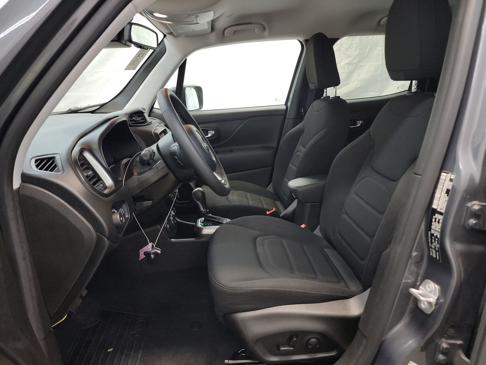 2022 Jeep Renegade Latitude AWD