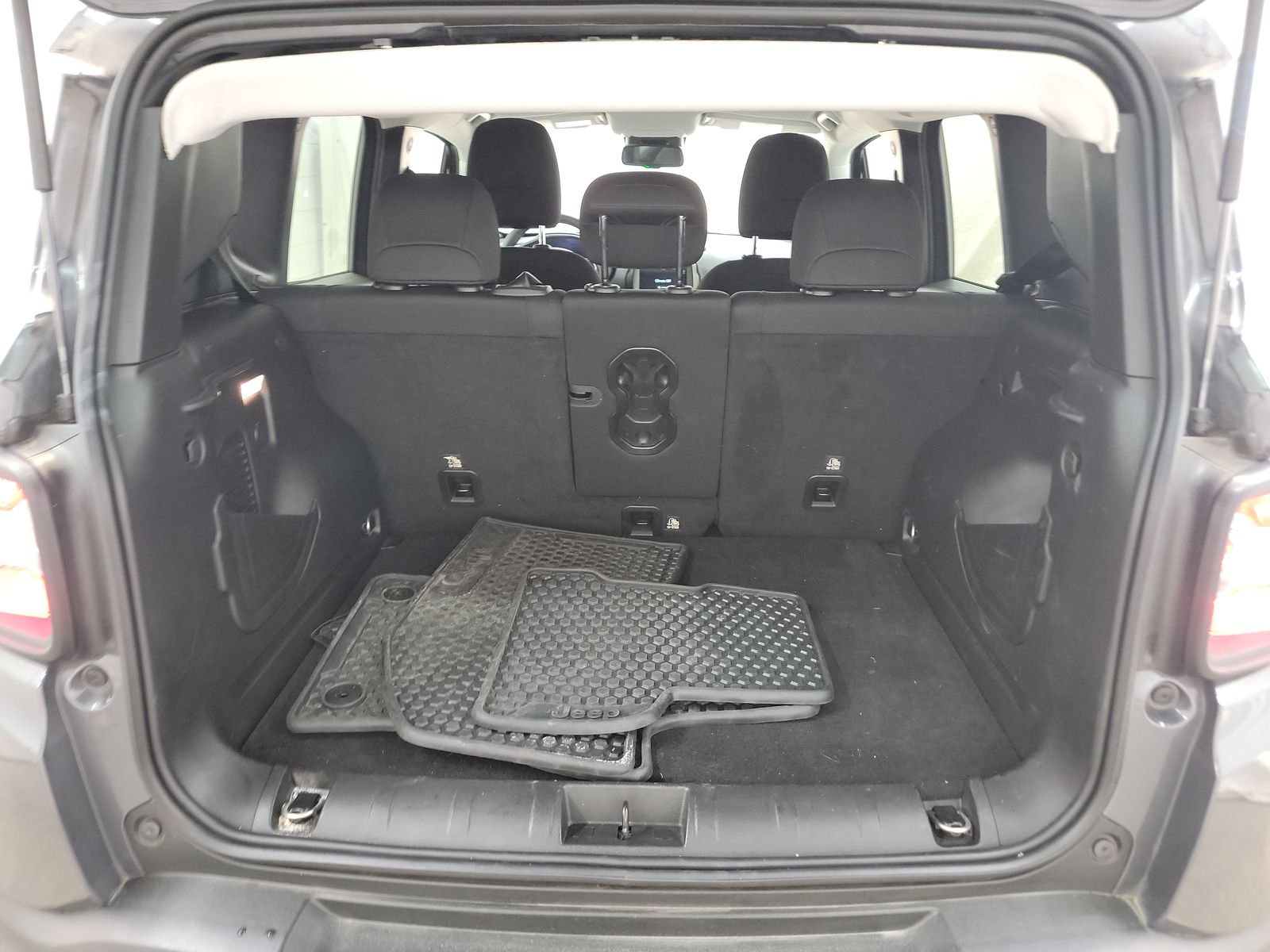 2022 Jeep Renegade Latitude AWD