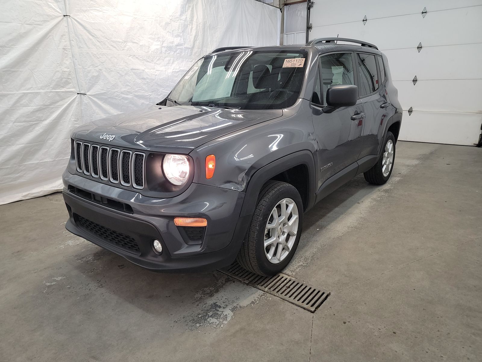 2022 Jeep Renegade Latitude AWD