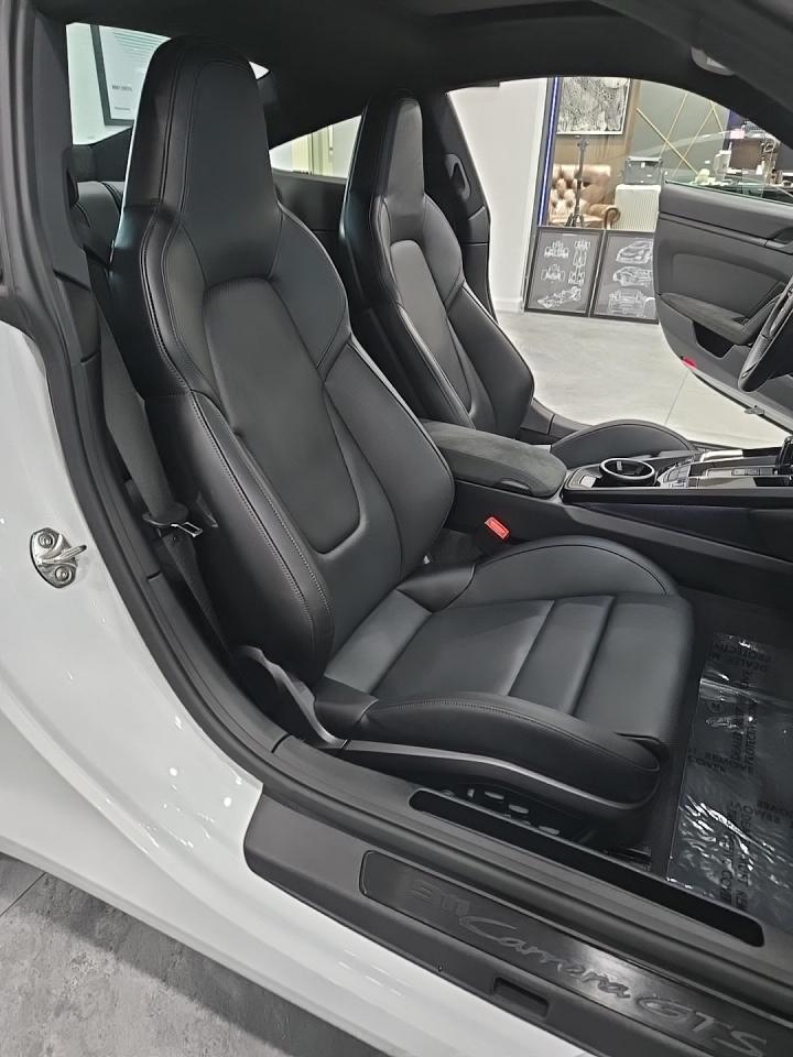 2024 Porsche 911 Carrera GTS RWD