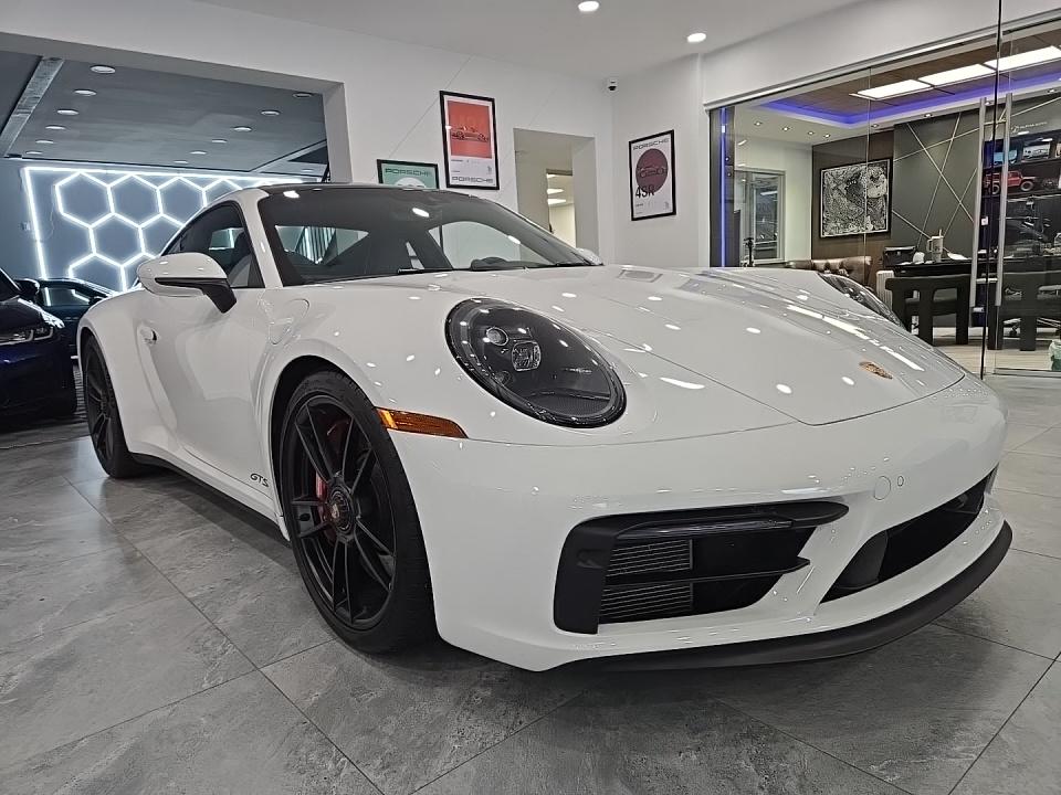 2024 Porsche 911 Carrera GTS RWD