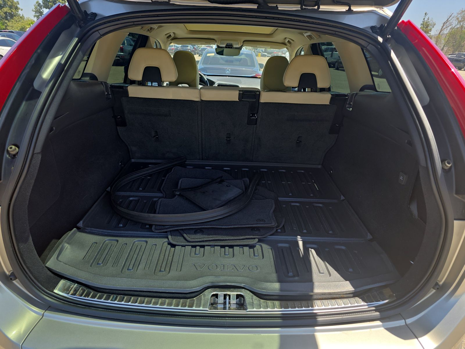 2016 Volvo XC60 T5 Platinum FWD