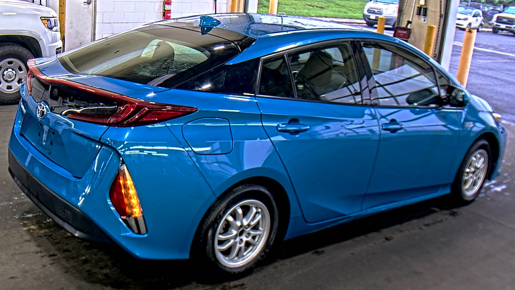 2017 Toyota Prius Prime Plus FWD