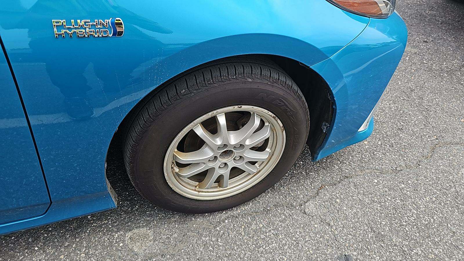 2017 Toyota Prius Prime Plus FWD
