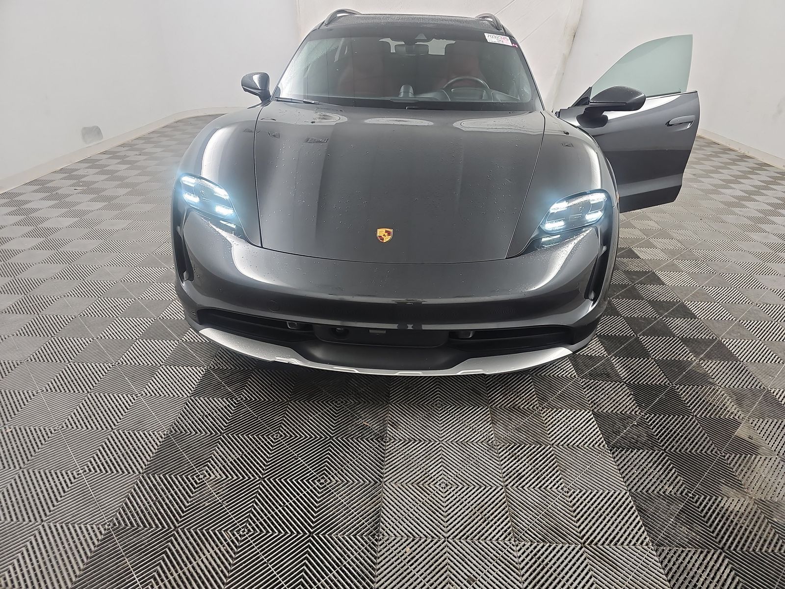 2022 Porsche Taycan 4 AWD