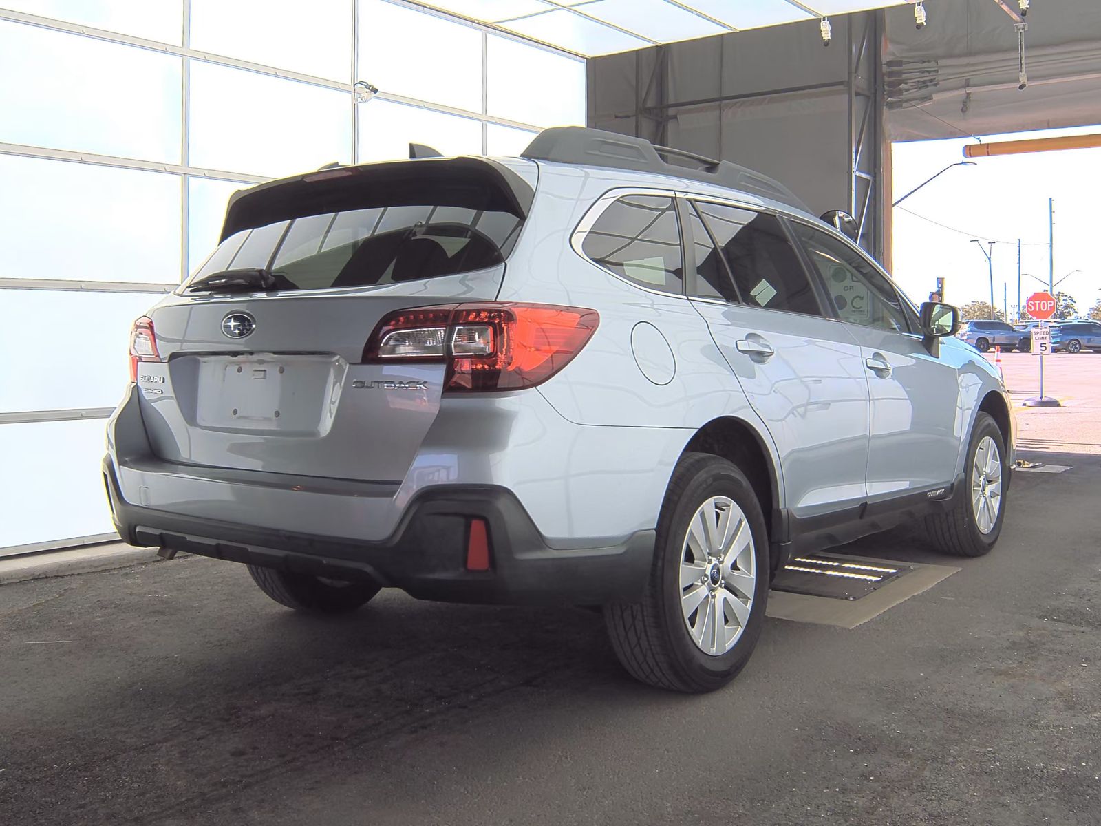 2019 Subaru Outback 2.5i Premium AWD