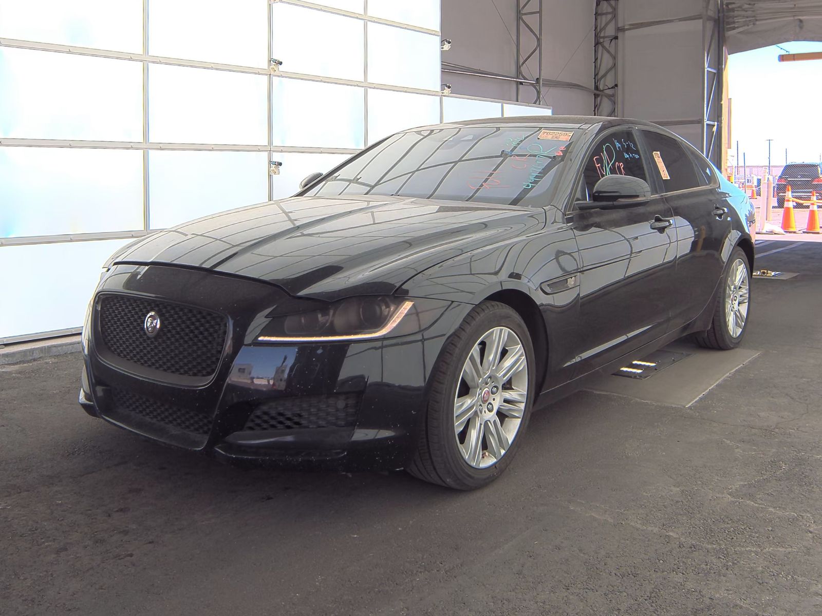 2017 Jaguar XF 35t Premium RWD