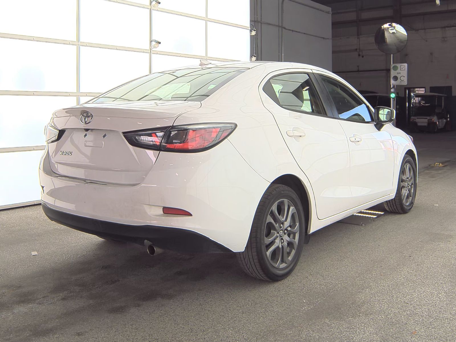 2019 Toyota Yaris LE FWD