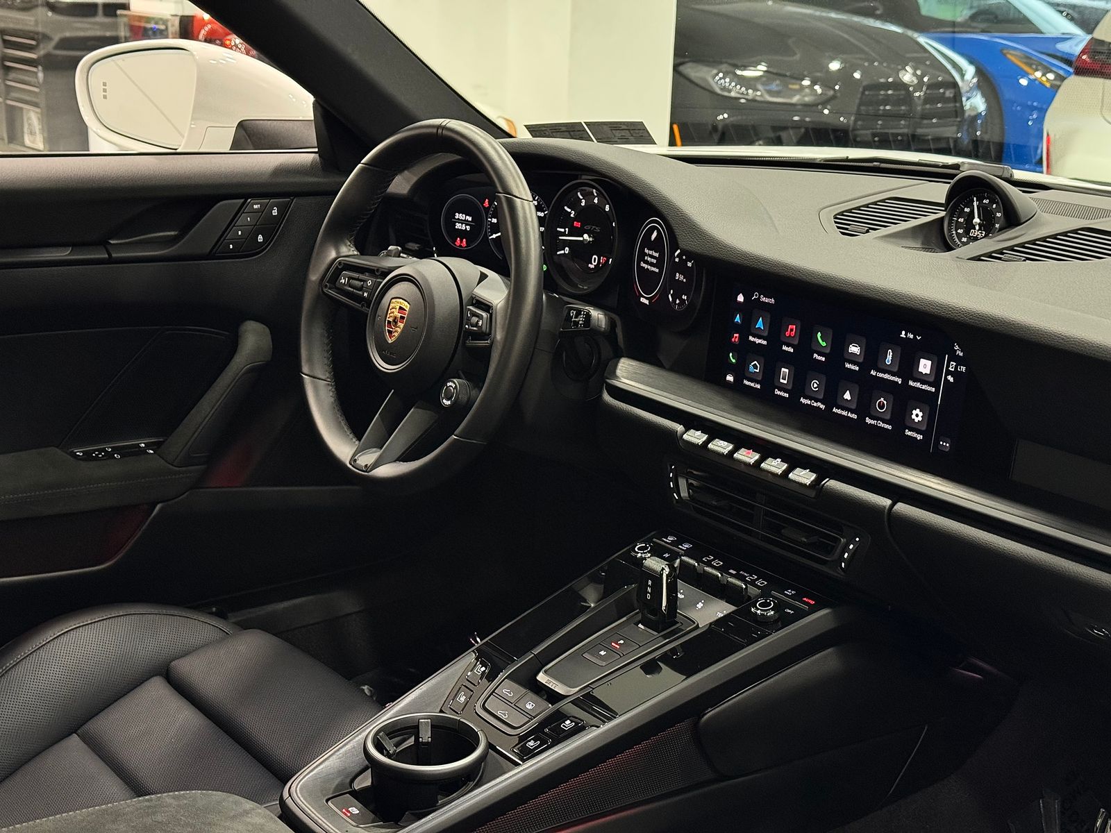 2024 Porsche 911 Carrera GTS RWD