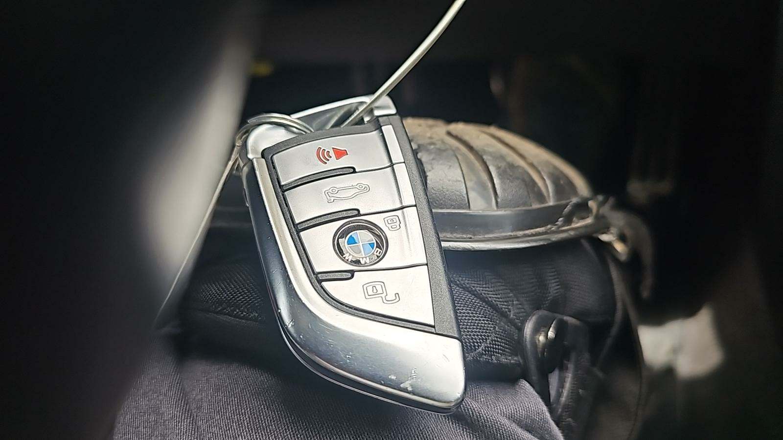 2024 BMW 8 Series 840i RWD