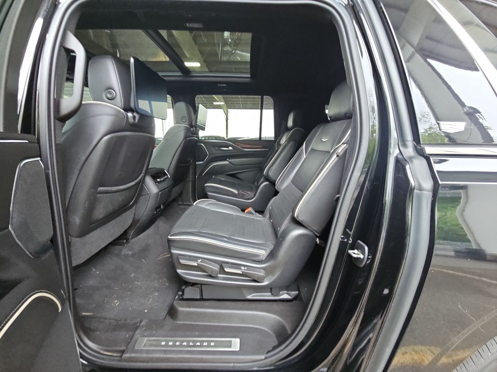 2021 Cadillac Escalade ESV Premium Luxury AWD