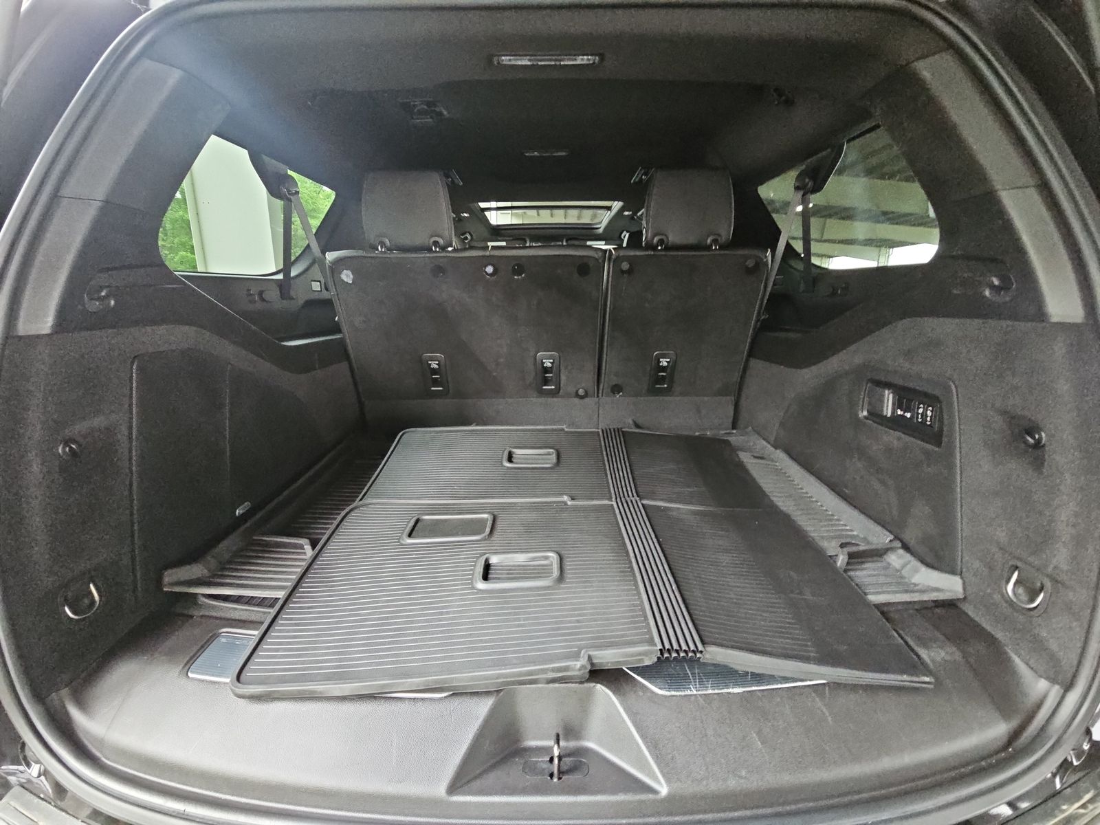 2021 Cadillac Escalade ESV Premium Luxury AWD