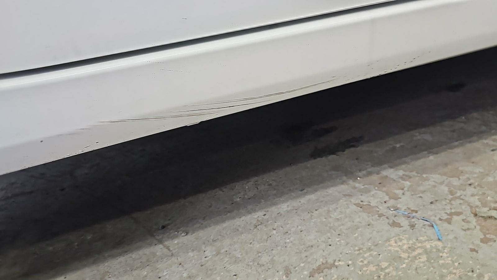 2017 Toyota Prius v Three FWD