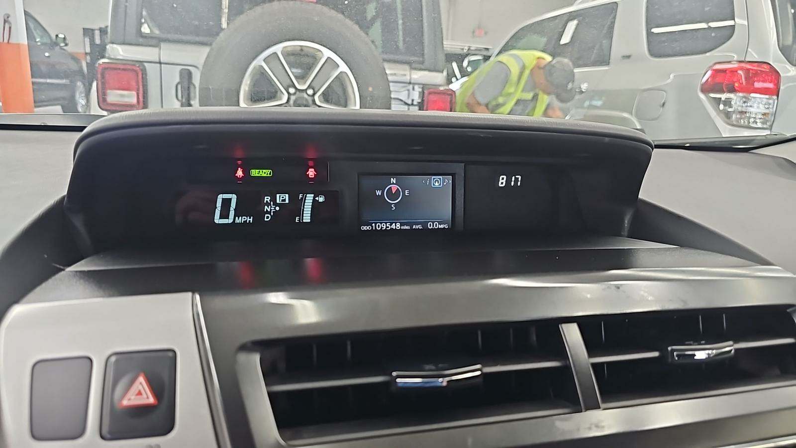 2017 Toyota Prius v Three FWD