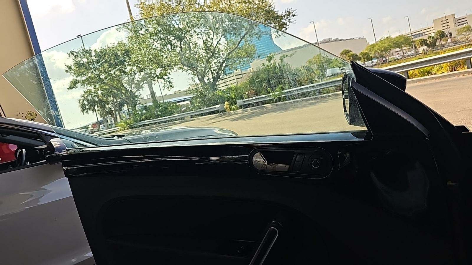 2015 Volkswagen Beetle 1.8T FWD