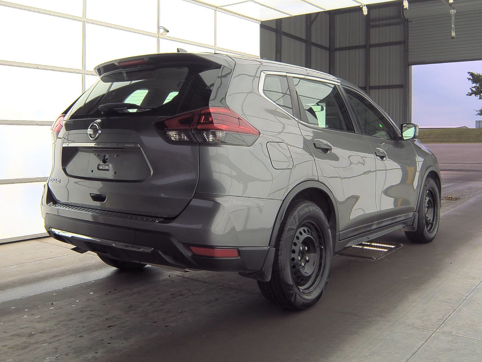 2018 Nissan Rogue S FWD