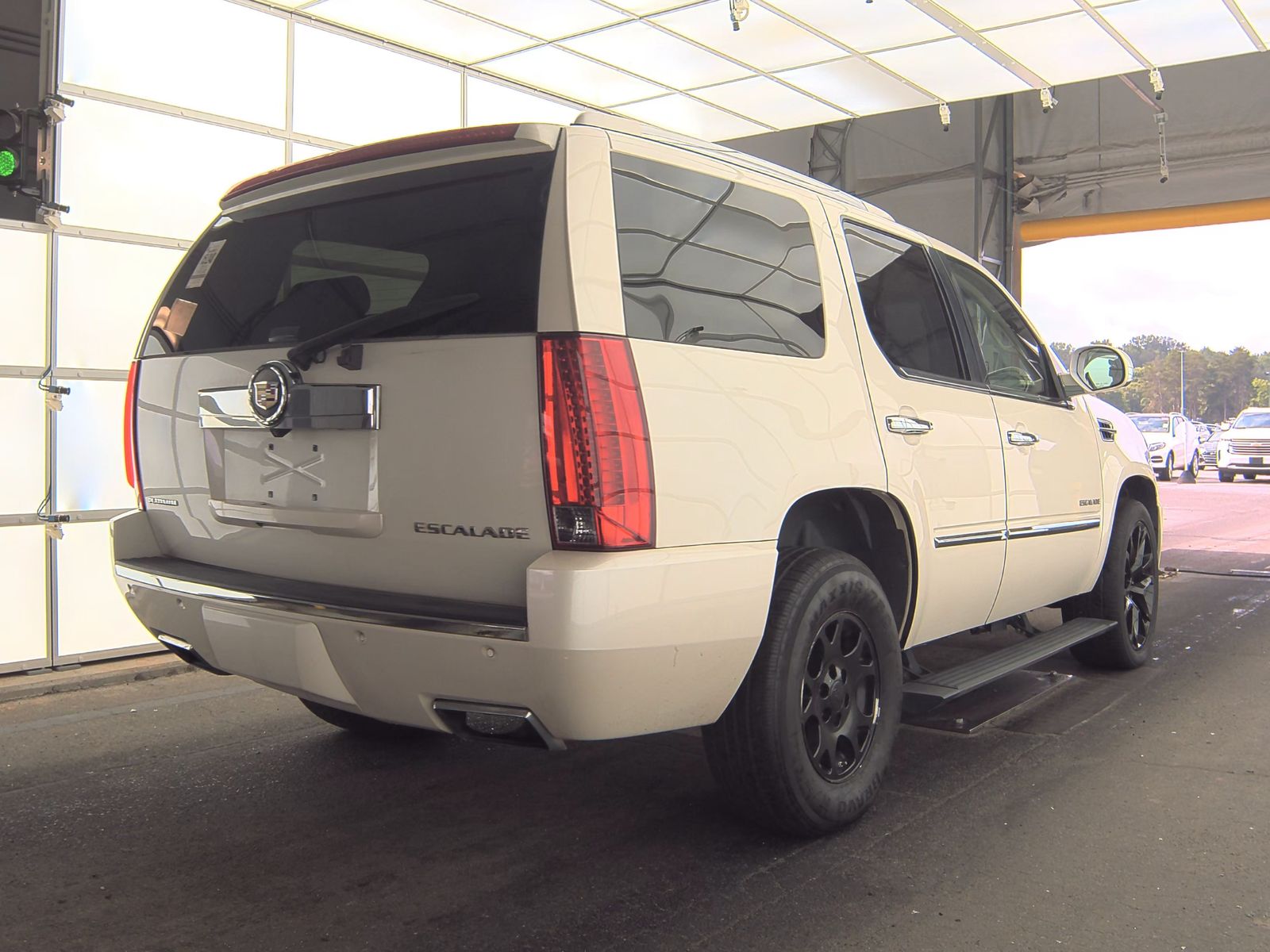 2014 Cadillac Escalade Platinum AWD