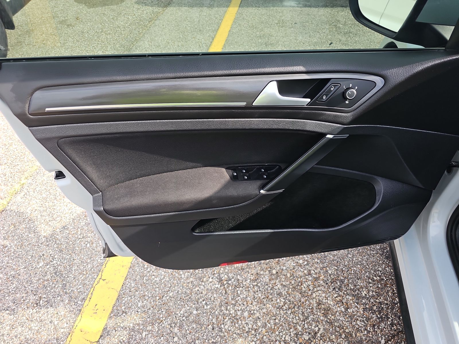 2018 Volkswagen Golf GTI Base FWD