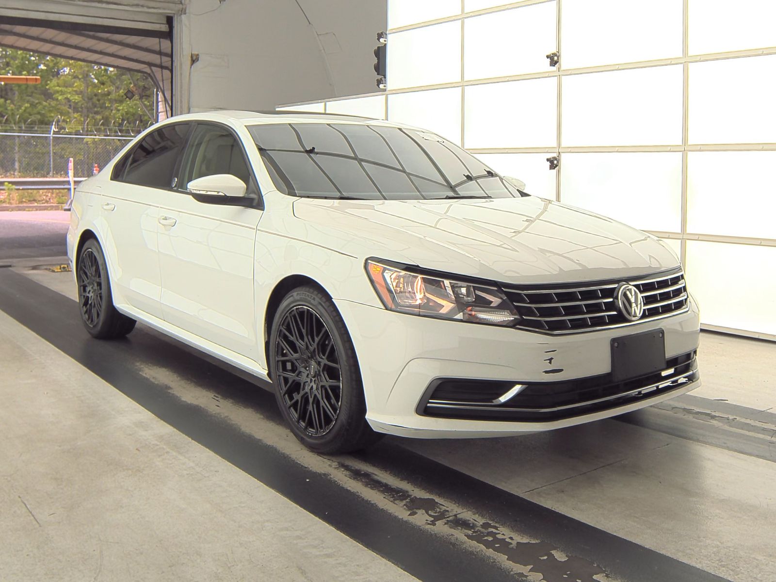 2019 Volkswagen Passat 2.0T Wolfsburg Edition FWD