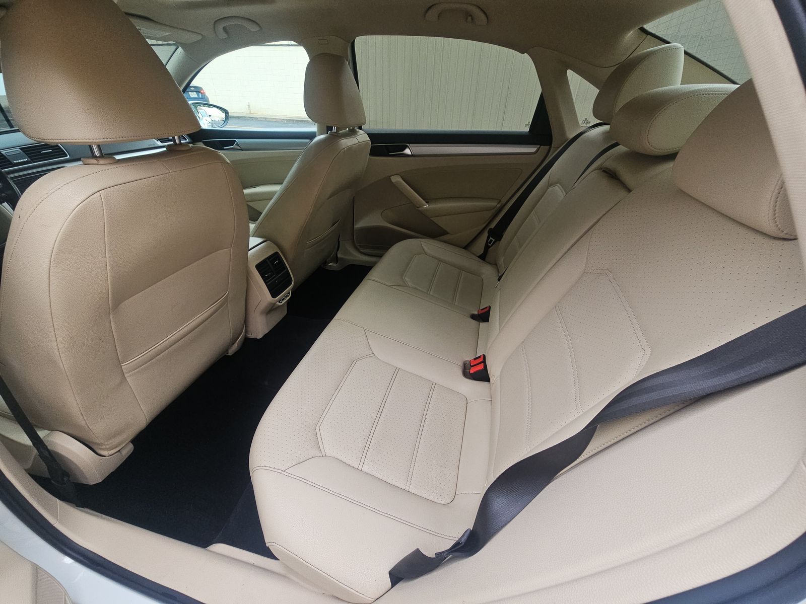 2019 Volkswagen Passat 2.0T Wolfsburg Edition FWD