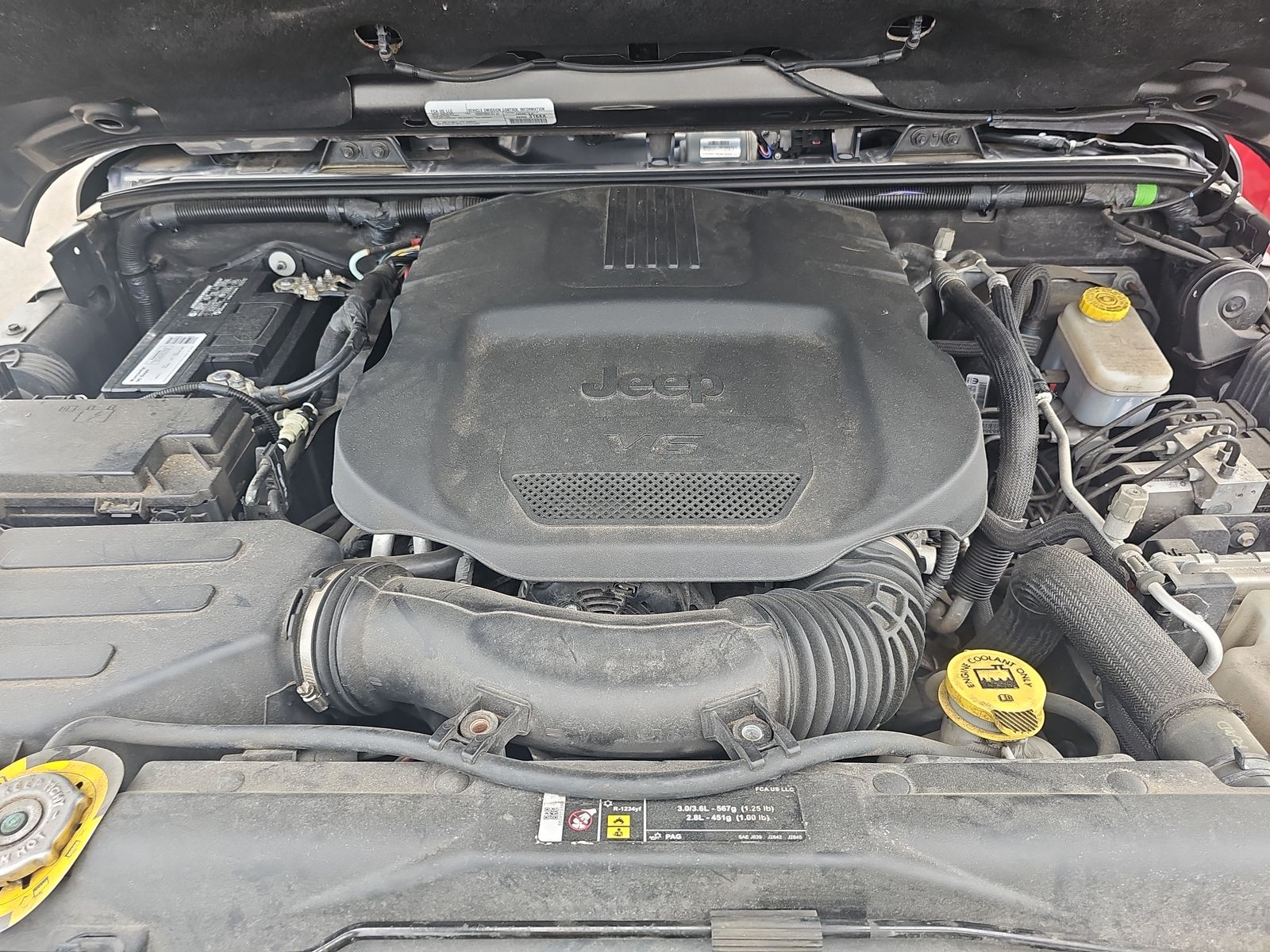 2018 Jeep Wrangler JK Unlimited Sahara AWD