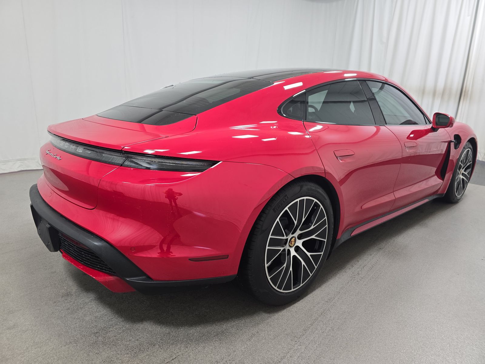 2022 Porsche Taycan Turbo AWD