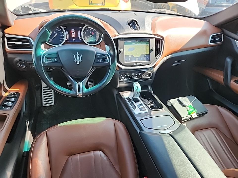 2016 Maserati Ghibli Base RWD