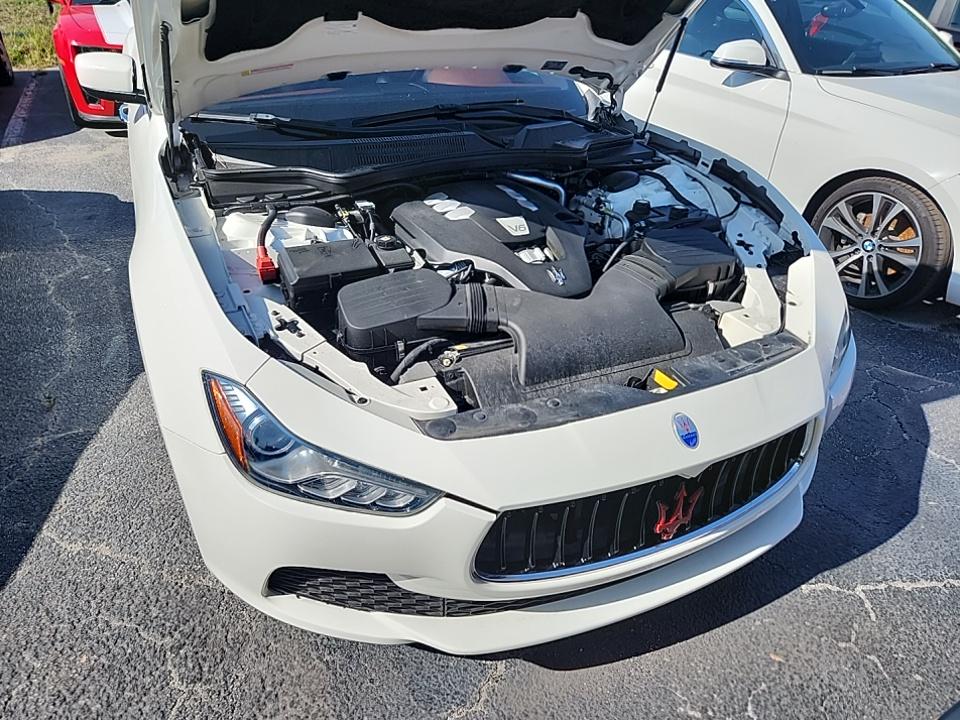 2016 Maserati Ghibli Base RWD