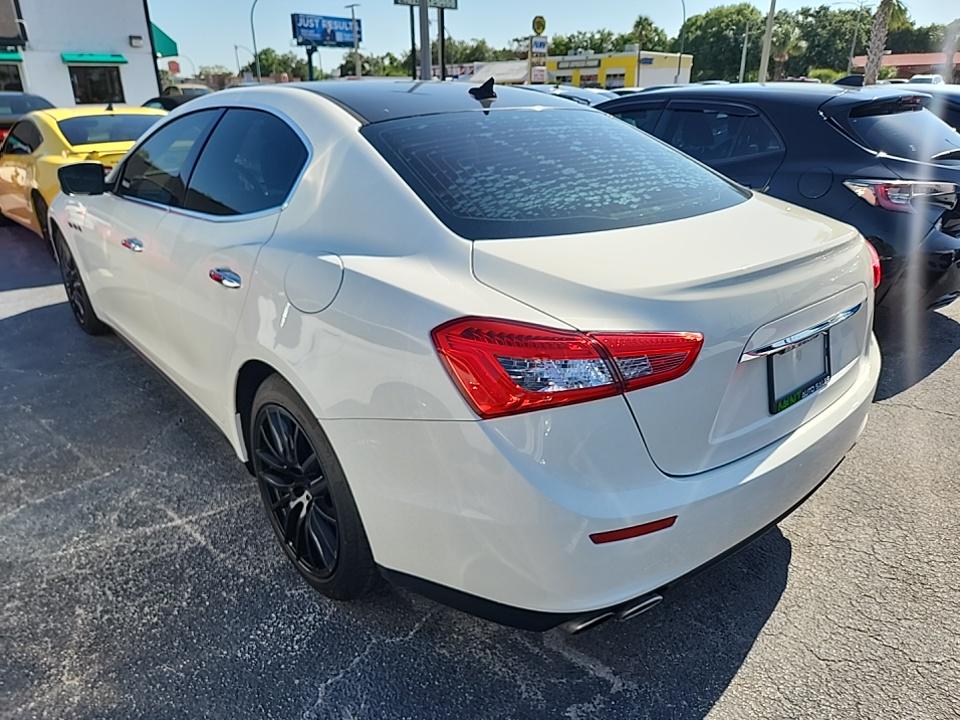 2016 Maserati Ghibli Base RWD