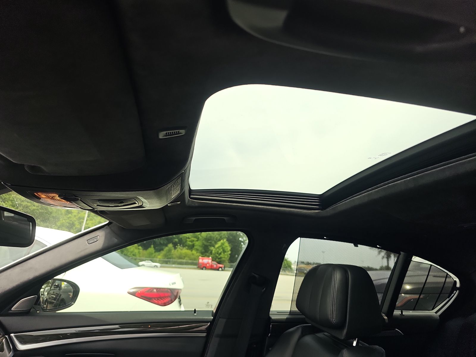 2014 BMW M5 Base RWD