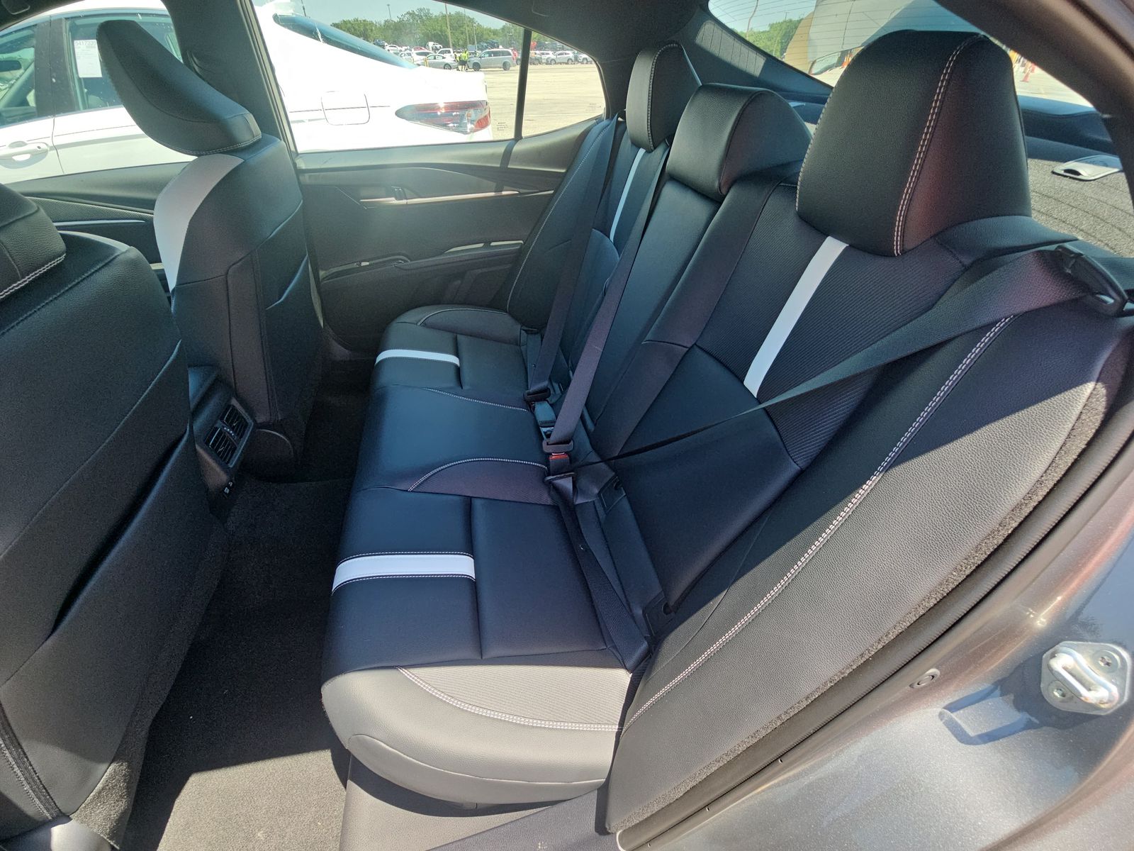 2025 Toyota Camry SE FWD