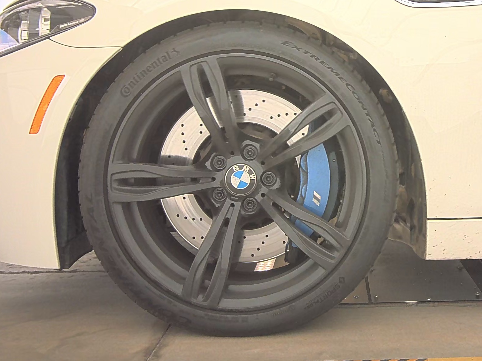 2014 BMW M5 Base RWD