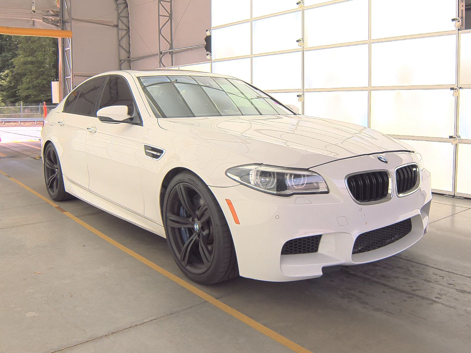 2014 BMW M5 Base RWD