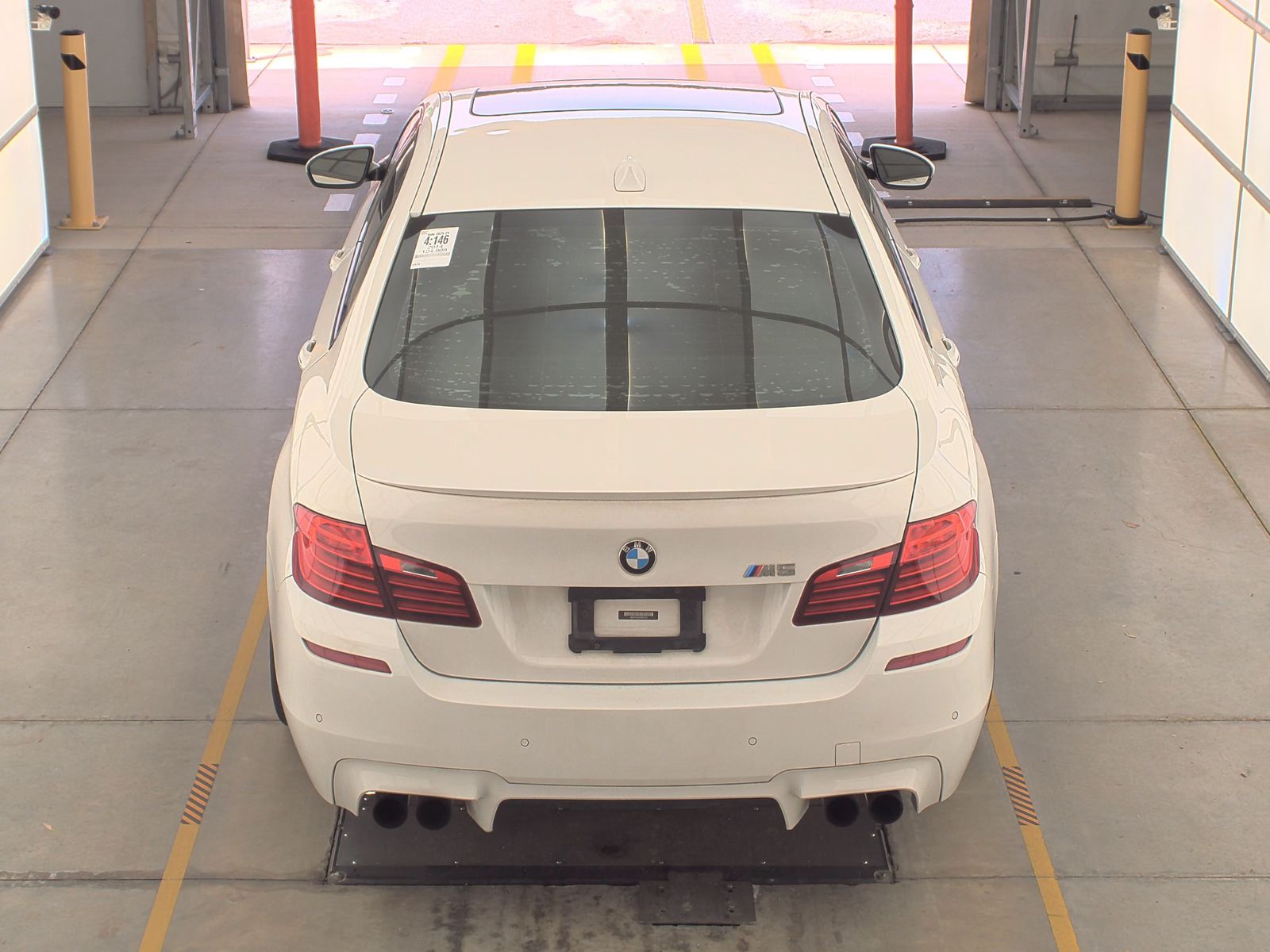 2014 BMW M5 Base RWD