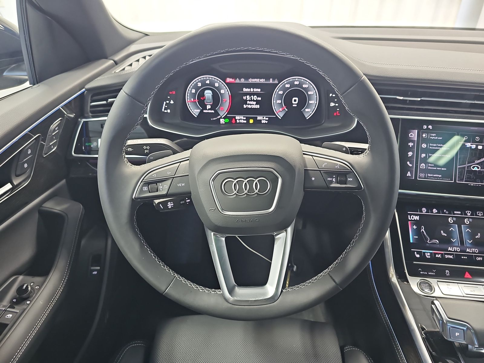2025 Audi Q8 Prestige AWD