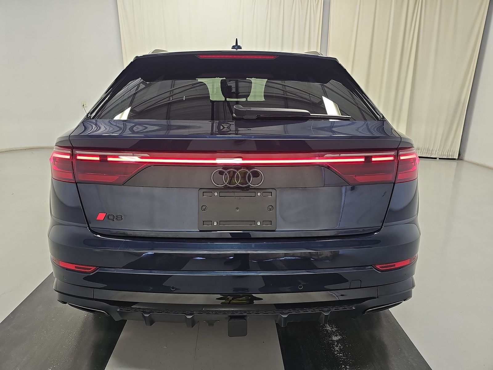 2025 Audi Q8 Prestige AWD