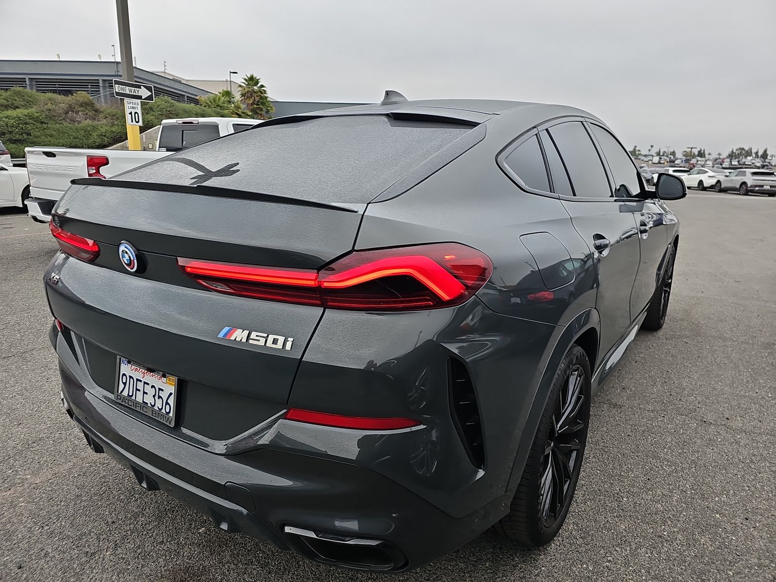 2023 BMW X6 M50i AWD