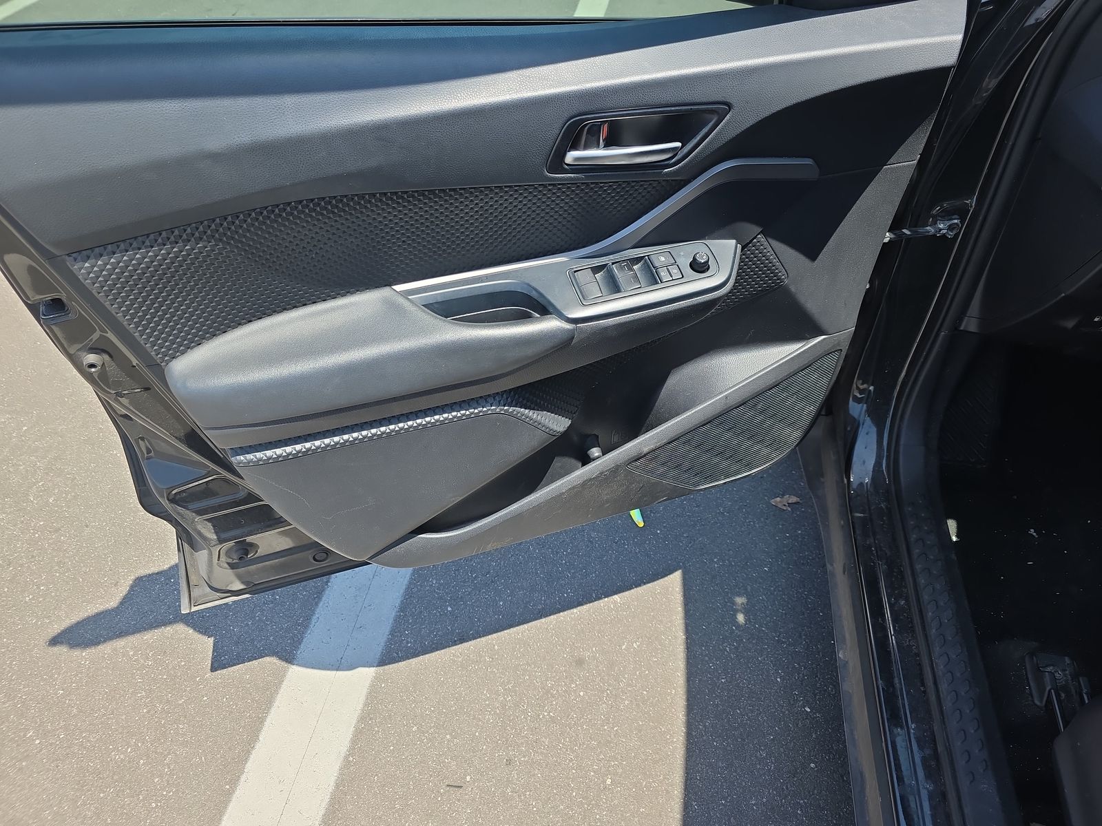 2021 Toyota C-HR LE FWD