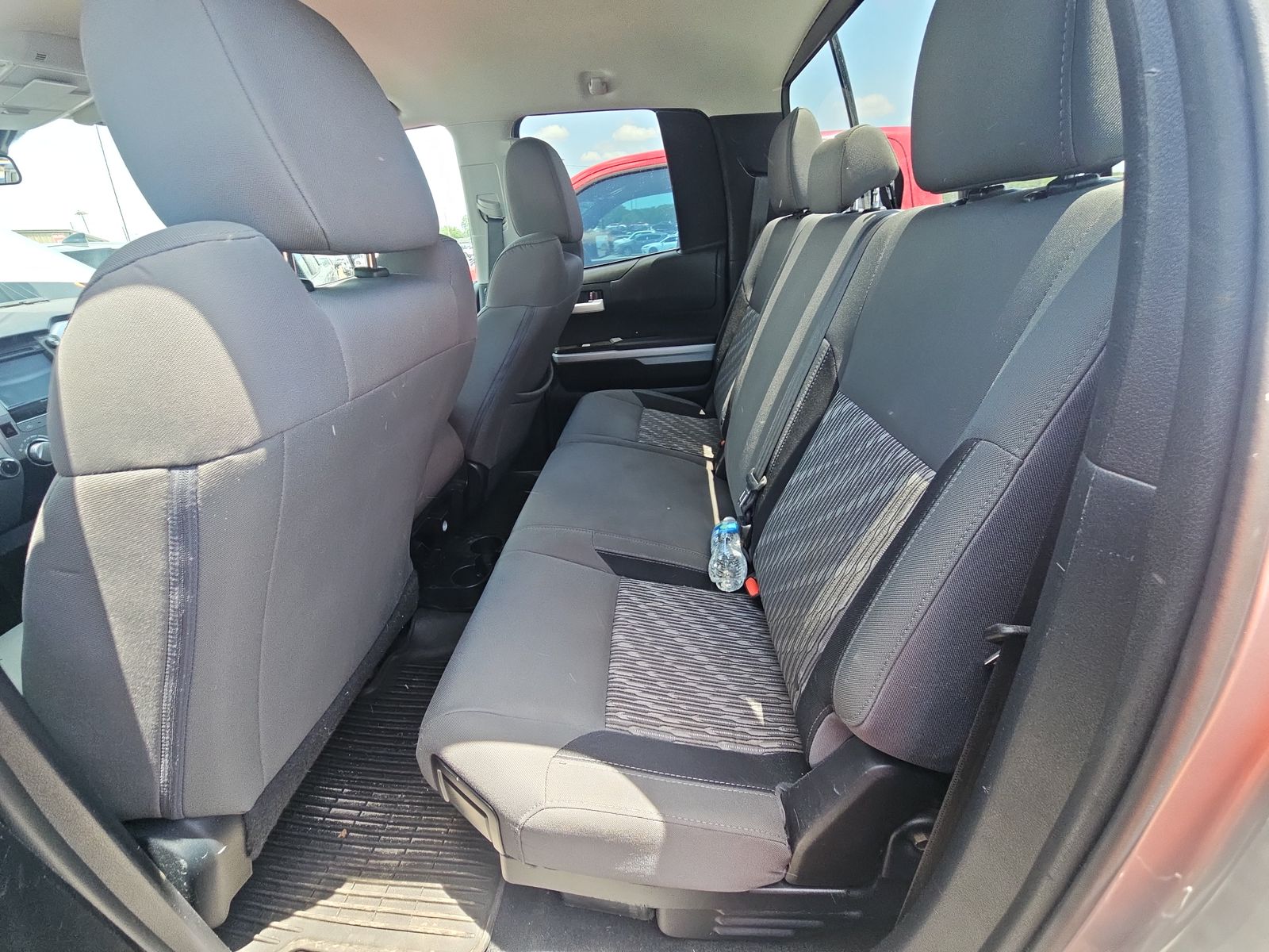 2018 Toyota Tundra SR5 AWD