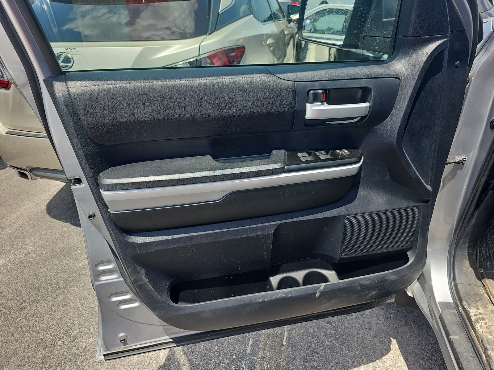 2018 Toyota Tundra SR5 AWD