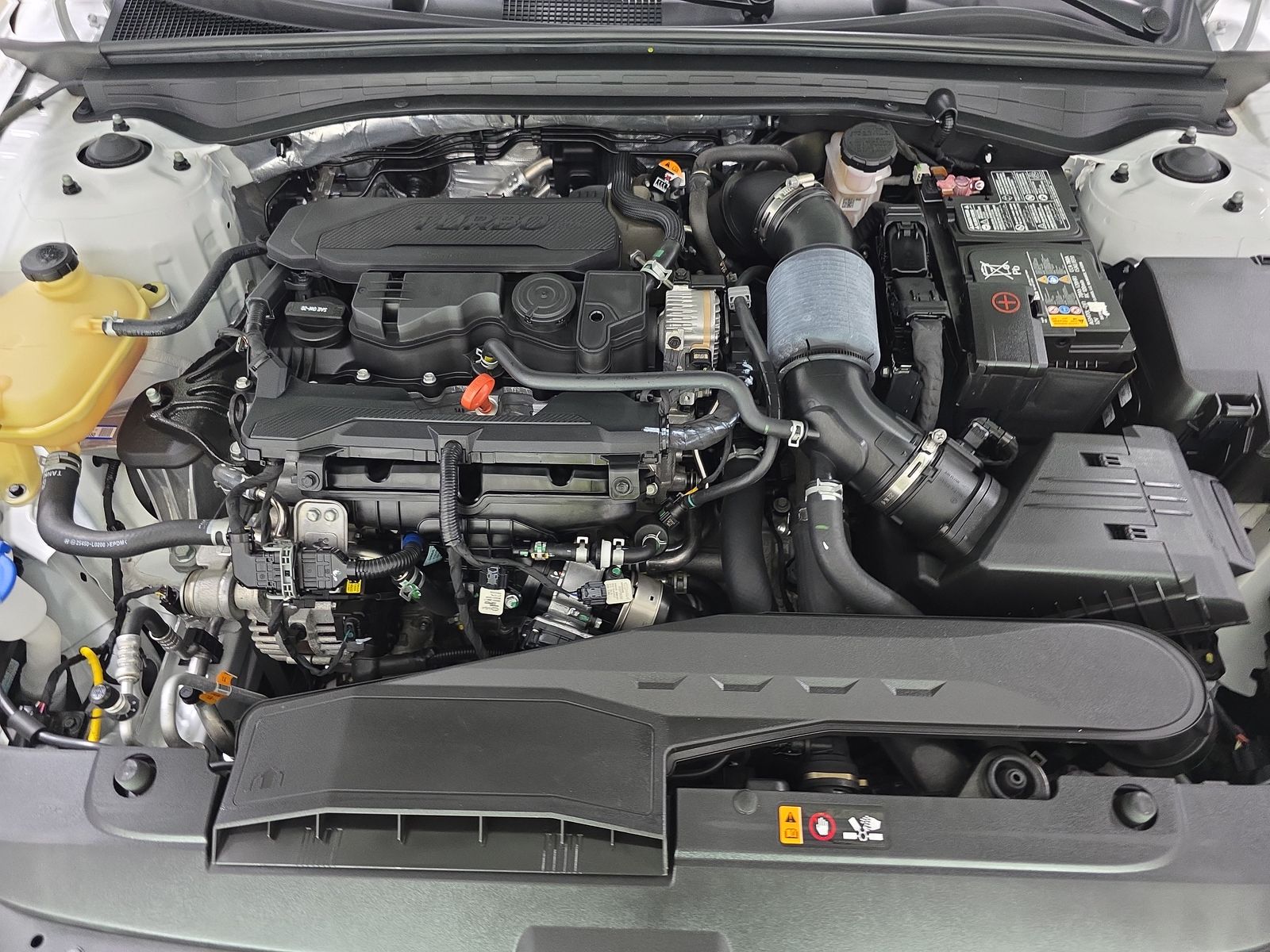2023 Kia K5 GT-Line FWD