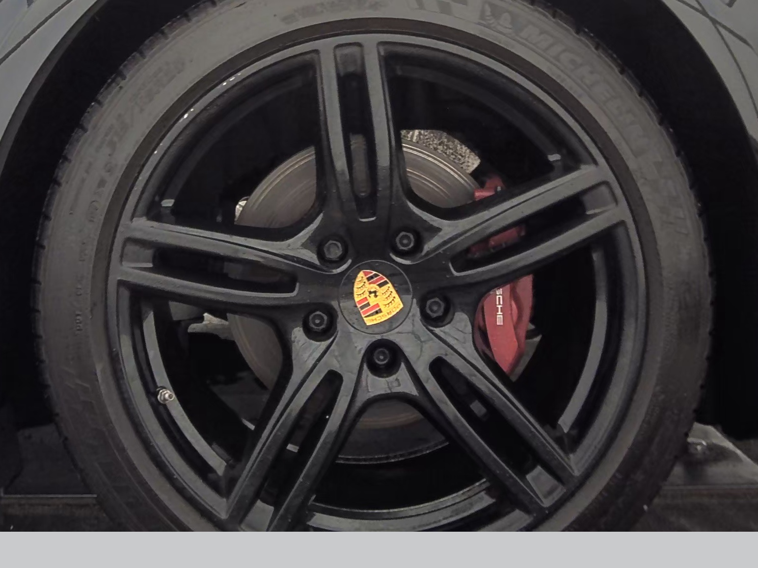 2018 Porsche Panamera 4 AWD