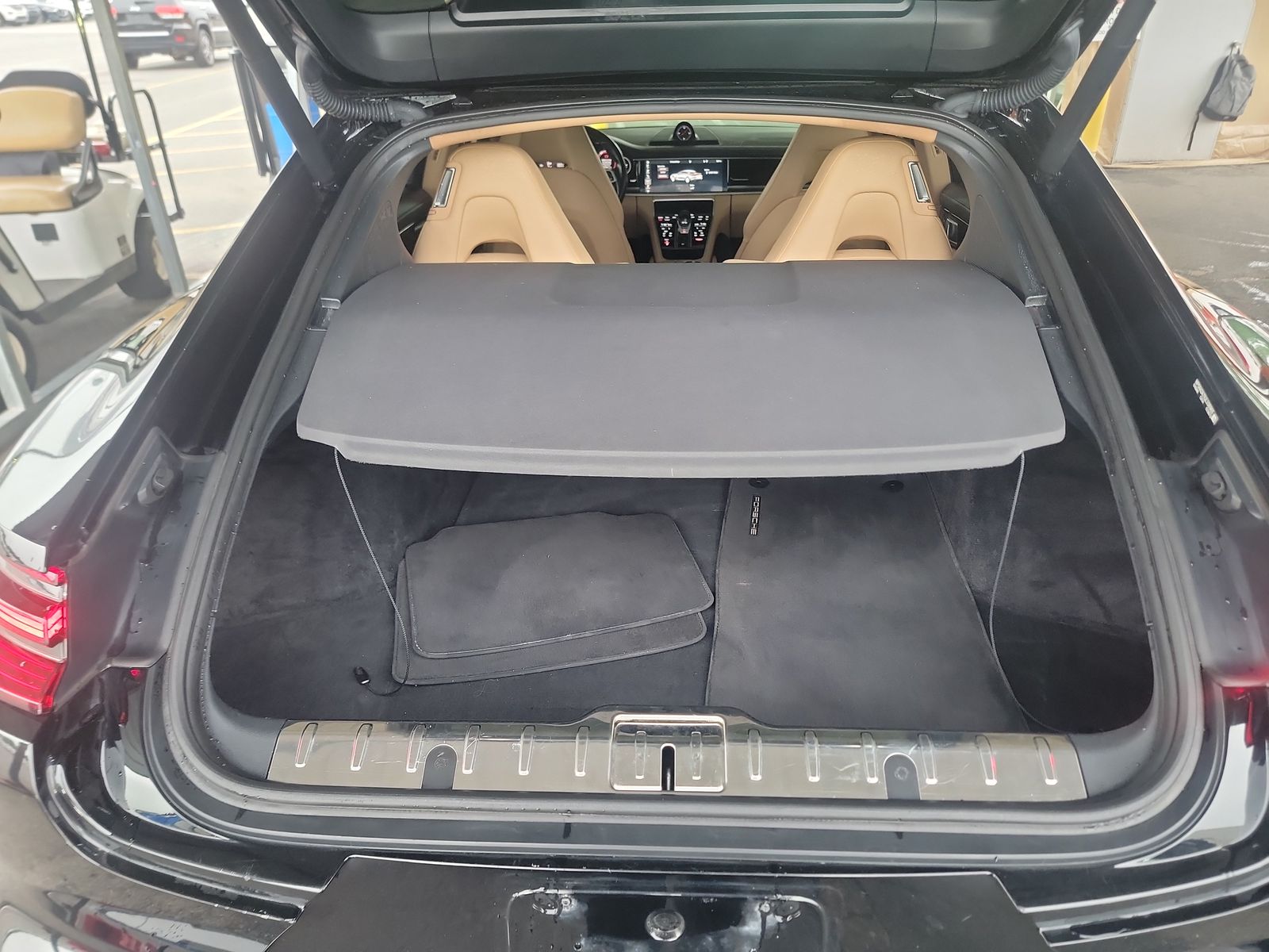 2018 Porsche Panamera 4 AWD
