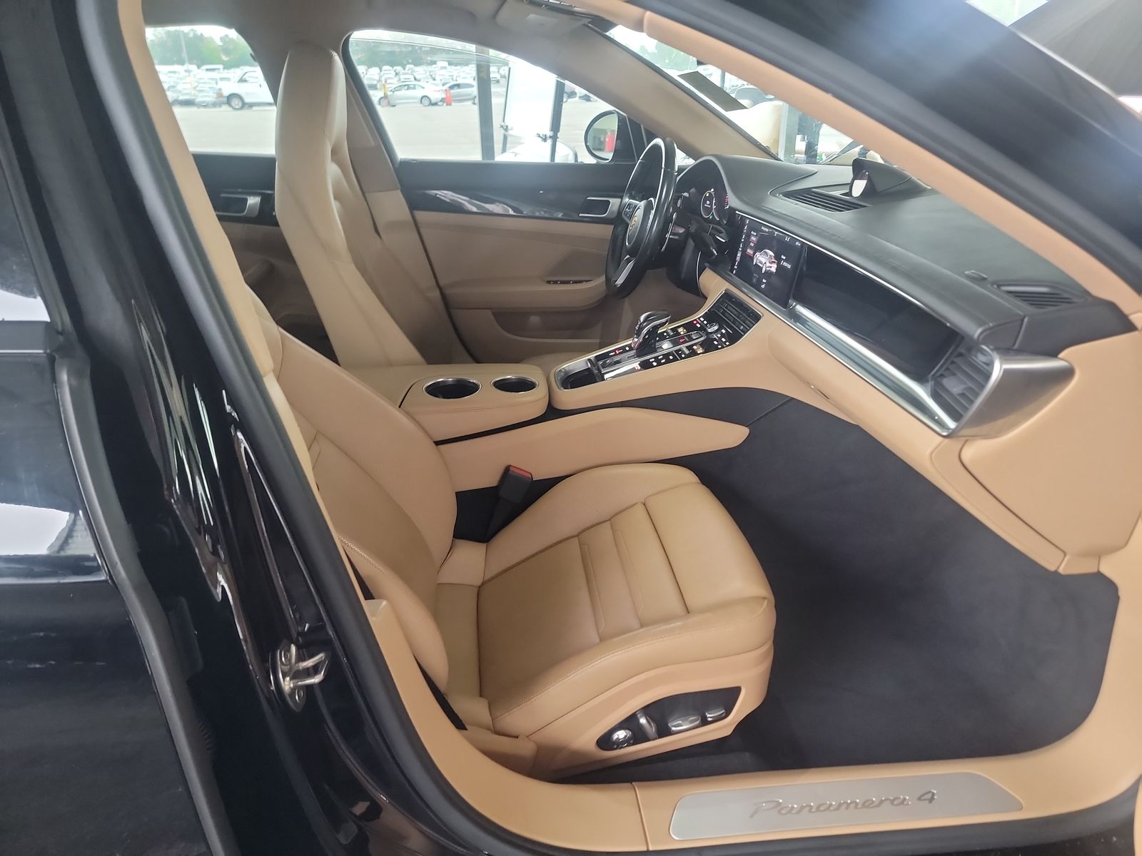 2018 Porsche Panamera 4 AWD