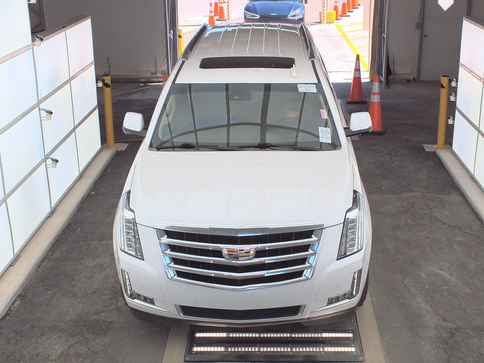 2020 Cadillac Escalade ESV Luxury RWD