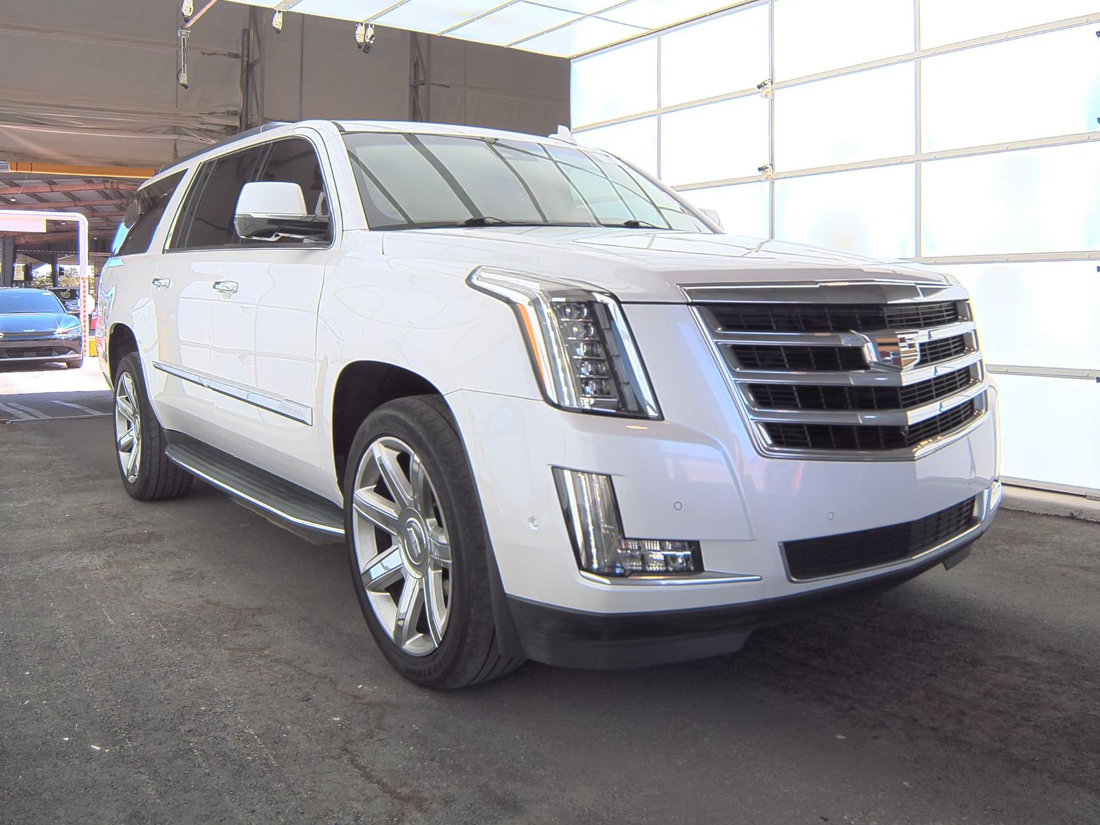 2020 Cadillac Escalade ESV Luxury RWD