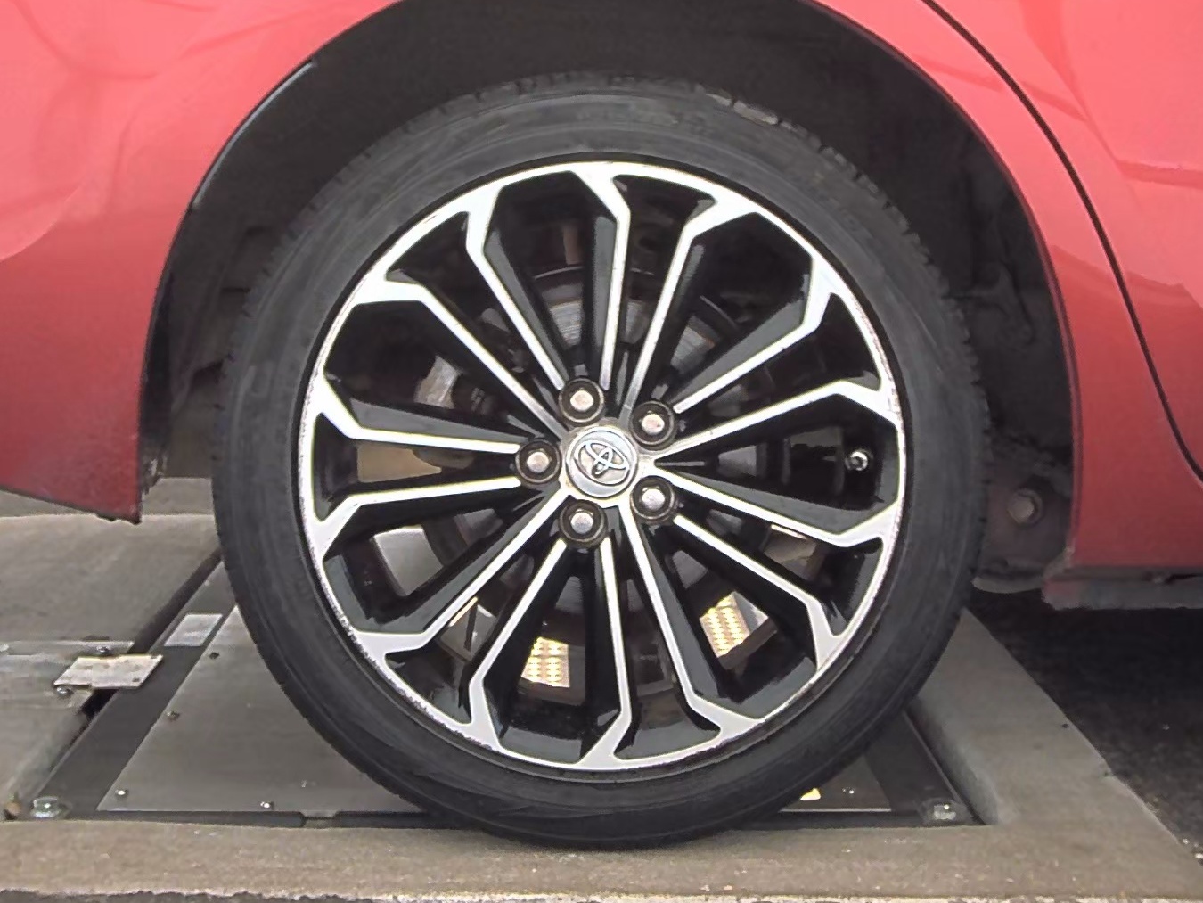 2015 Toyota Corolla S Plus FWD